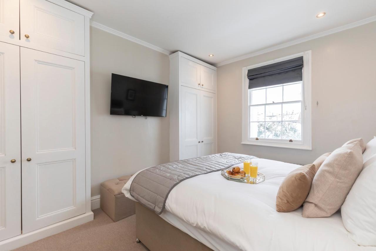 Beautiful 4 Bedroom Home Cheltenham Exteriör bild