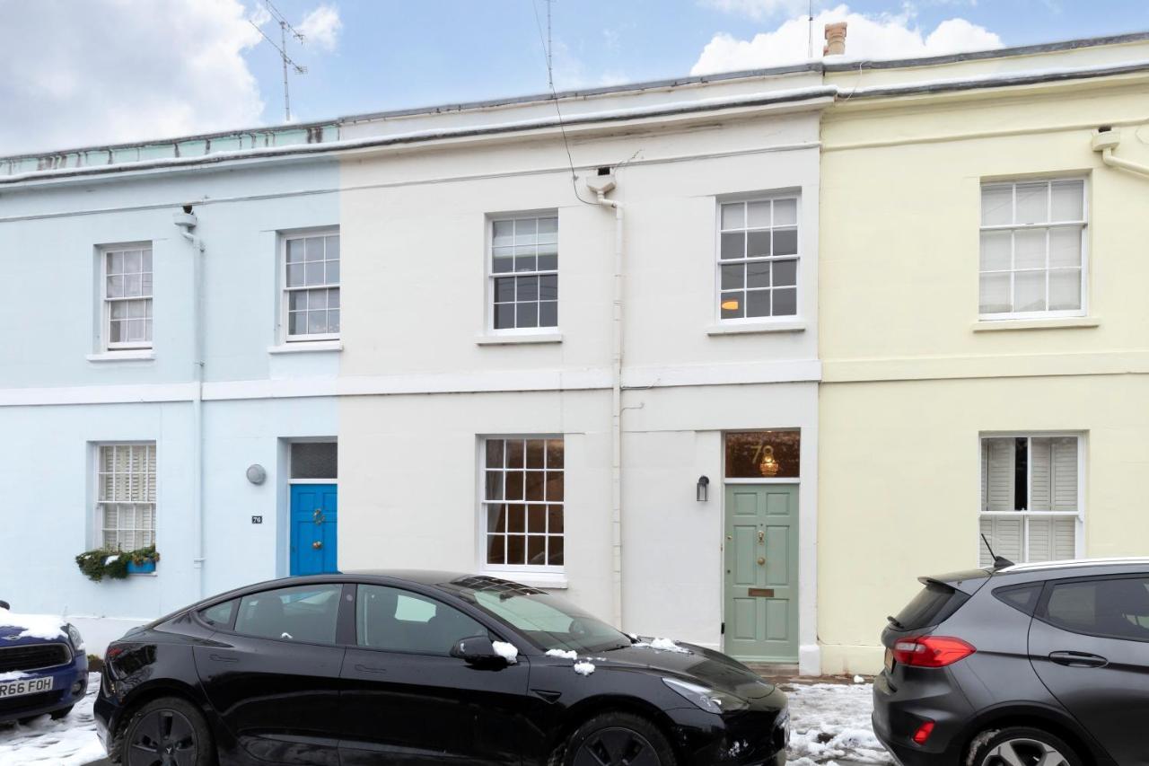 Beautiful 4 Bedroom Home Cheltenham Exteriör bild